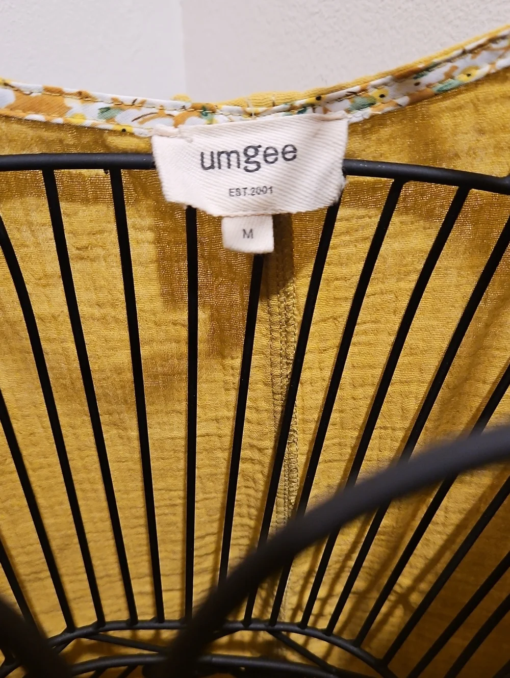 Umgee Kiwi Yellow Women's Top